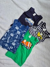 Unterhemden 4 Stück, Jungen, Größe 74/80