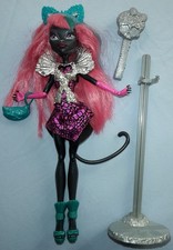 Monster High Puppe Catty Noir