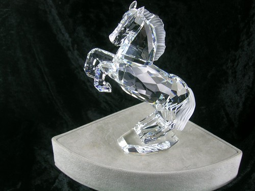 Swarovski weisser hengst - swarovski,