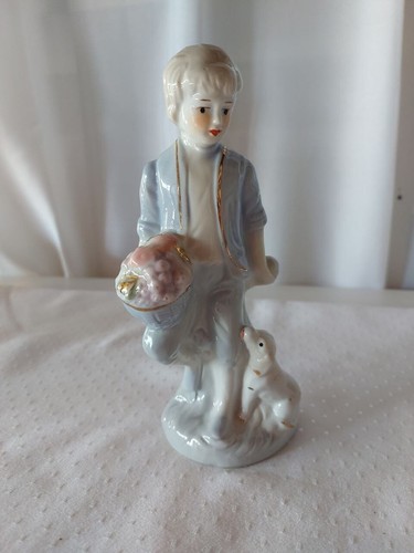 Porzellan figur junge mit - figur,