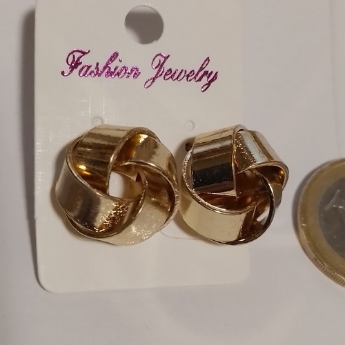 Ohrstecker goldfarben
