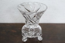 DEKORATIVE KLEINE KRISTALLVASE MIT DREI FÜßEN #10719