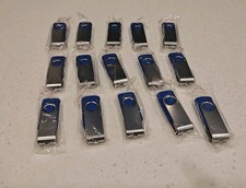 8 GB USB 2.0 Flash Memory