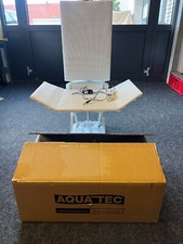 Badewannenlifter Lifter Badewanne Behindertengerecht Lift Seniorenlift Bad NP399