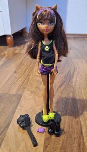 Monster high clawdeen wolf - monster,