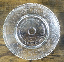 Antiker kleiner Pressglas