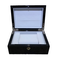Uhrenbox schwarz Klavierlack