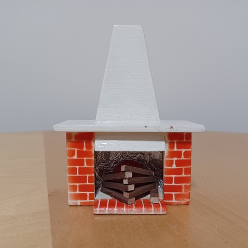 Zubehör puppenstube kamin - ,