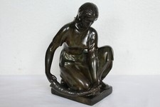 DEKORATIVE ALTE METALLFIGUR