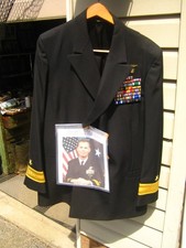 US Navy Admiral Uniform - Seal