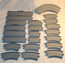 Chuggington Schienen Set 22 Schienen Geraden Kurve hellgrau