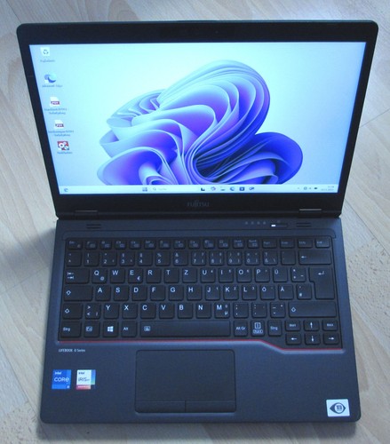 Fujitsu lifebook u7311 - lifebook,