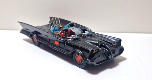Corgi toys batmobile batman - toys,