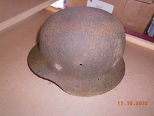 schwerer deutscher Stahlhelm 2. Weltkrieg mit Rest Innenring