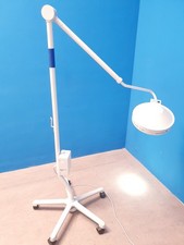 BERCHTOLD Chromophare D300 Examination  Behandlungslampe DN102022