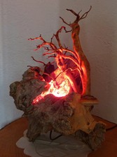 Wurzelskulptur/Tischlampe  aus Wurzelholz mit Led-Beleuchtung, Vulkan