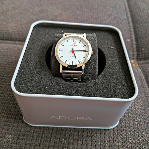 Adora a2496g8 quarz - adora,