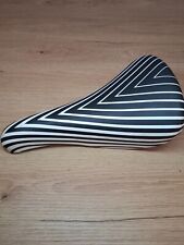 Retro Vintage Fahrradteile Neu im Karton NOS GES schwarz-weiß Sattel
