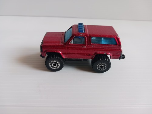 Chevy blazer matchbox made - blazer,