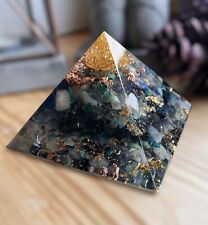 Orgonit Pyramide Loslassen