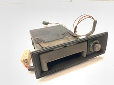 VW Golf 1 Cabrio Aschenbecher Ascher vorne Cockpit Armaturenbrett GANZ 161857325