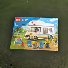 LEGO City 60283 Ferien-