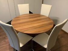 Wohnzimmerschrankwand gebraucht inkl. Tisch und Stühle in weiß/wenge