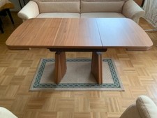 Wohnzimmertisch Nussbaum massiv