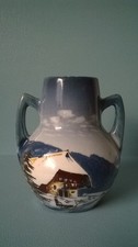 Blaue Majolikavase Schramberg