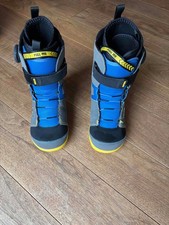 DEELUXE Junior Multi Snowboard