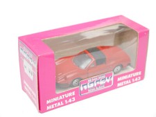 Ferrari 246 GTS Dino in rot rouge rosso roja red, Norev Jet-Car 1:43 boxed PINK