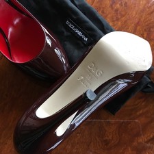 D & G  Dolce Gabbana  Pumps