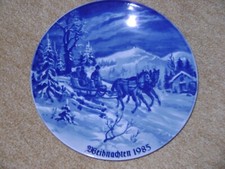 Lichte Porzellan Kobalt Weihnachtsteller 1985