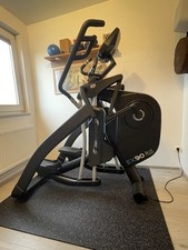 Cardiostrong Crosstrainer/Ellipsentrainer EX90 Plus, makellos