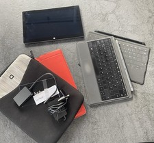 Microsoft Surface RT 32GB 1516, schwarz mit Tastaur etc.