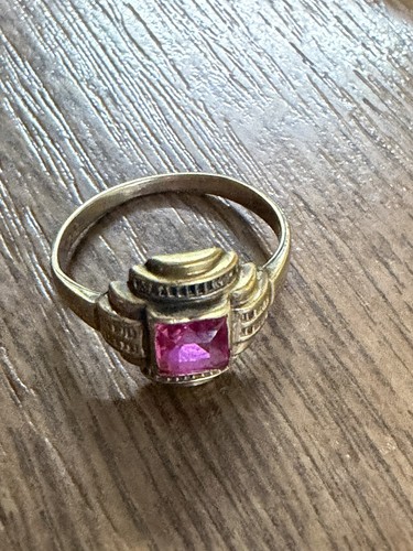 Goldring mit himbeerrubin - mit,