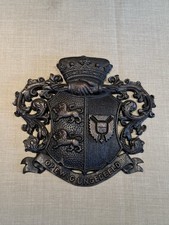 Gusseiserne Reliefplatte des