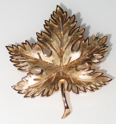 Crown trifari ära - crown, ahorn