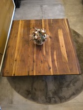 Echtholztisch Im Industrie Stil