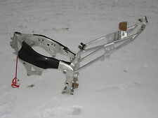 Yamaha YZF R1 Rahmen mit Brief  ***Unfallrahmen*** 98 99 RN01