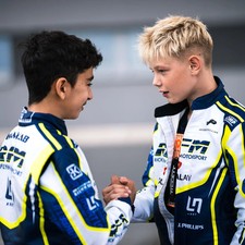Kart racing suit - go,