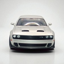 Dodge Challenger SRT Hellcat Redeye Widebody 2023 silber Modellauto 1:18 Solido