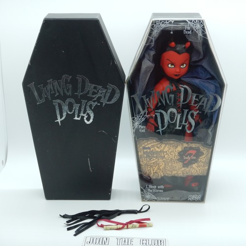 Living dead dolls deadly - living,