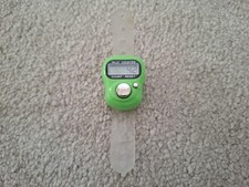 Digitaler Zähler - Handklickzähler mit Fingerringschlaufe - grün