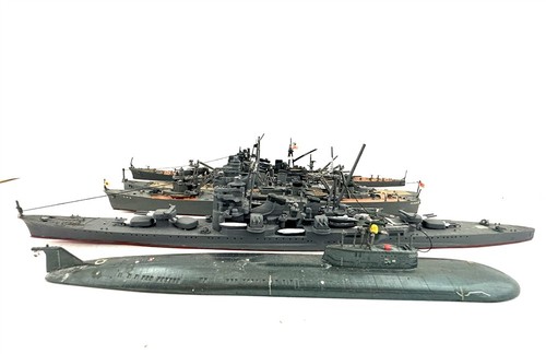 Hasegawa kriegsschiffe ein - 4,