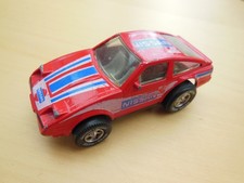 Darda Nissan rot Made in W