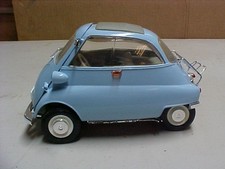 REVELL METAL 8837 1/18 SCALE