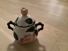 Villeroy & Boch - Wild Rose - Zuckerdose- mit Deckel 