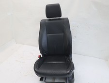 Fahrersitz vorn links Suzuki