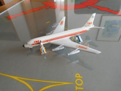 Siku flugzeug 250 convair - flugzeug, 1:250